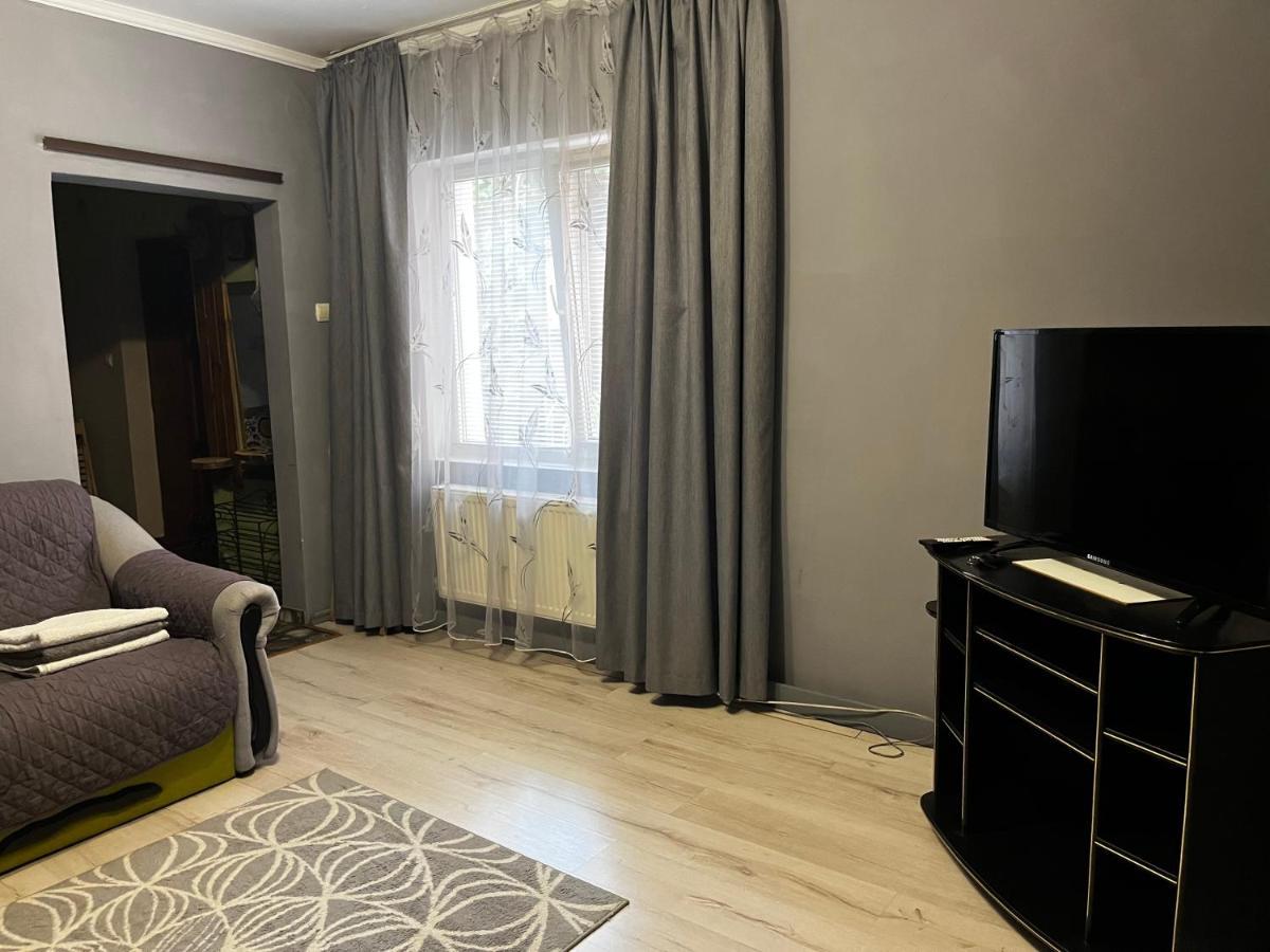 Apartment On Stefanyka 42/5 Berehove  Buitenkant foto